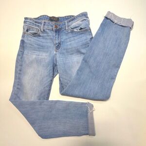 Judy Blue 7/28 Light Wash Raw Hem Skinny Jeans | JB8222